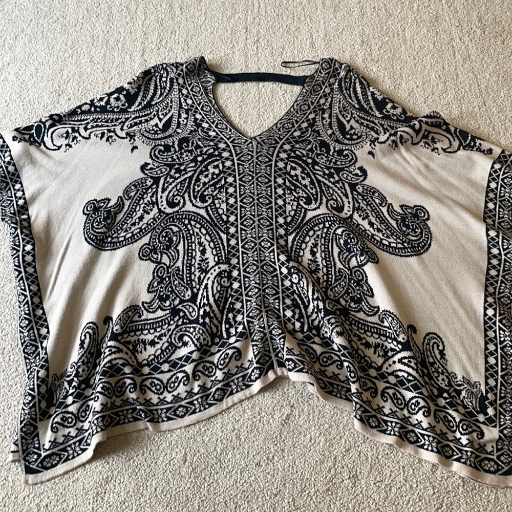 M/L Altar’d State Blouse/Cover